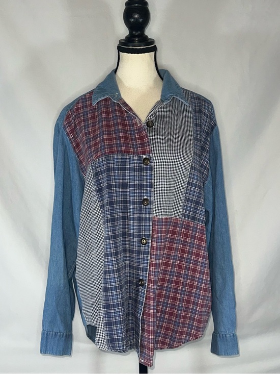 Paquette Tops - Vintage 100% Cotton Patchwork Button Up | Lightweight 4th of July Chambray M